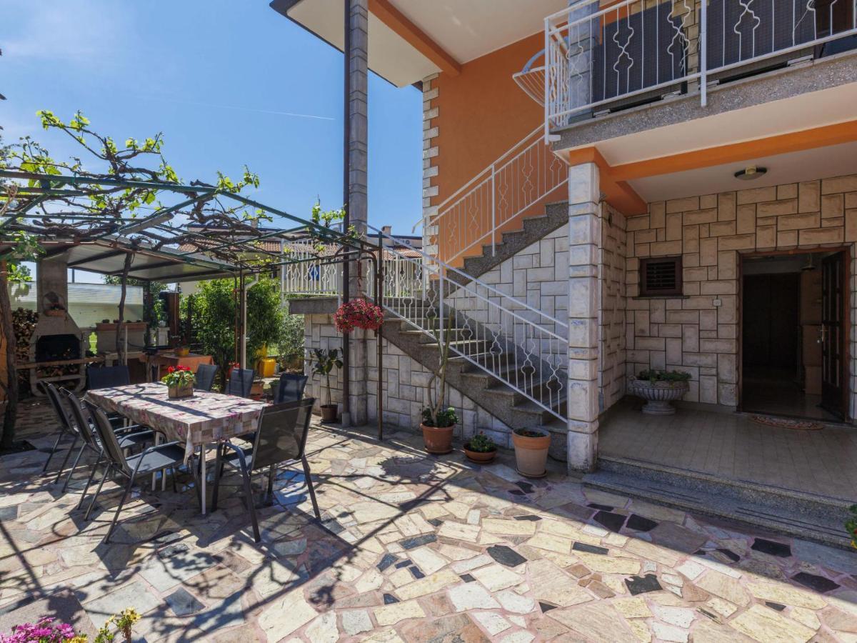 Apartment Elvi - UMA106 Umag Exterior foto